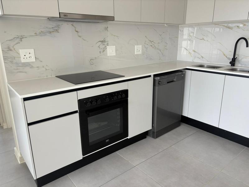 To Let 2 Bedroom Property for Rent in Sandown Western Cape